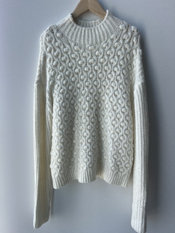 Dot Jacquard Pullover Knit Crew Neck Sweater Women
